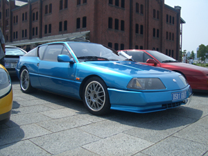 ALPINE RENAULT V6 Turbo photo by NOVAK